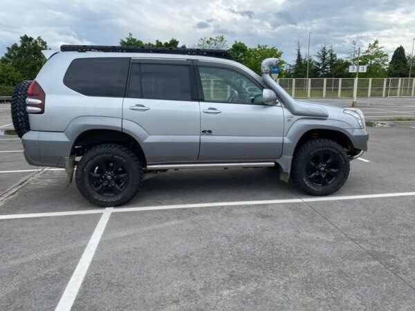 Toyota Land Cruiser • 2004 • 6,000 km - Image 3
