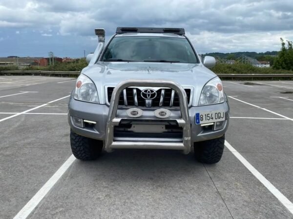 Toyota Land Cruiser • 2004 • 6,000 km