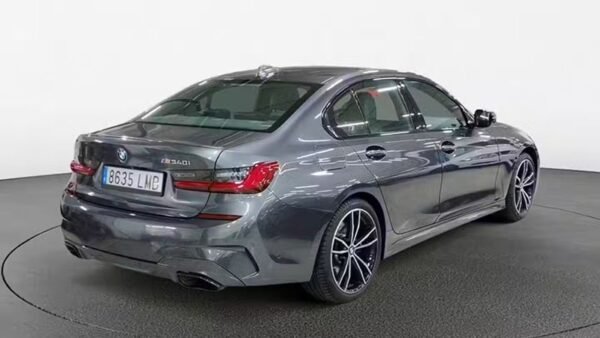 BMW 3 Series • 2020 • 76,947 km - Image 4