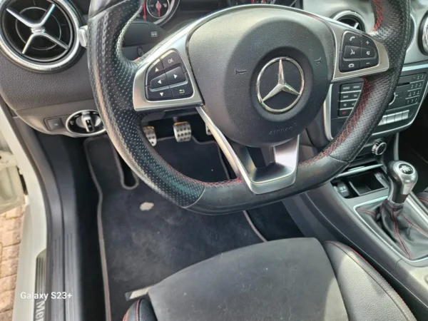 Mercedes-Benz CLA 180 - Image 6
