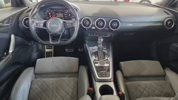 Audi TT • 2015 • 61,000 km - Image 4