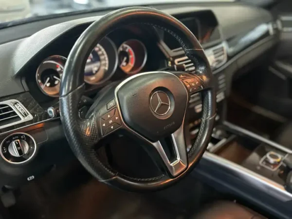 Mercedes-Benz E 200 BLUETEC SW Sport Euro 6B - Image 12