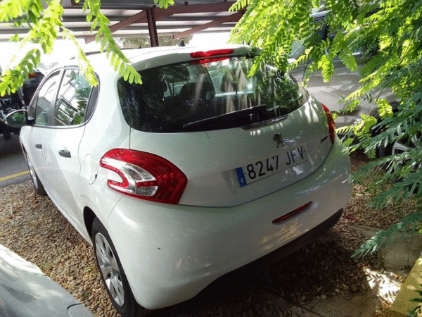 Peugeot 2008 • 2015 • 160.000 km - Image 4