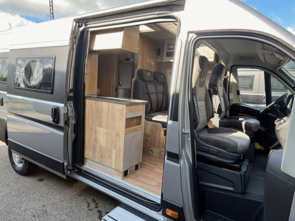 MegaMobil Mega Sport LAGER Winterpak. Aquecimento a diesel. alce.Hubb - Image 2