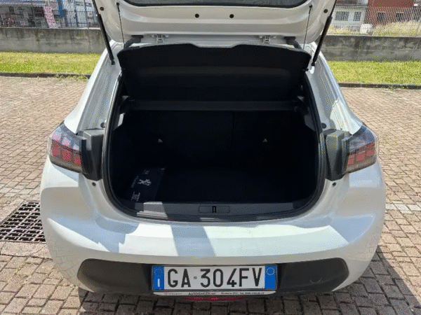 Peugeot 208 5 Portas 1.2 PureTech Active - Image 7