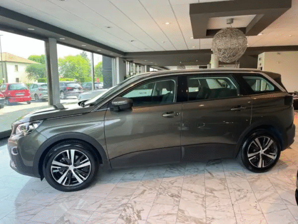 Peugeot 5008 BlueHDi 130CV S&S EAT8 BUSINESS 7 LUGARES - Image 8