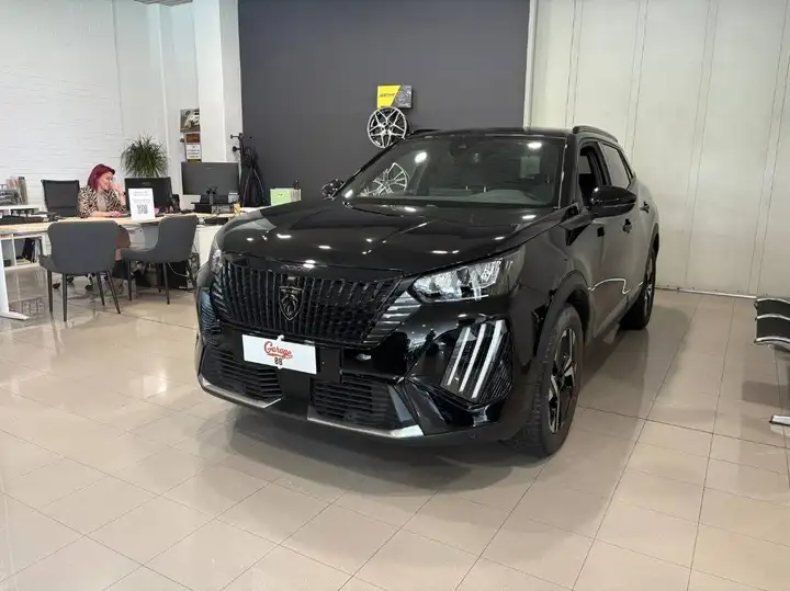 Peugeot 2008 1.2 puretech Allure s&s 100cv