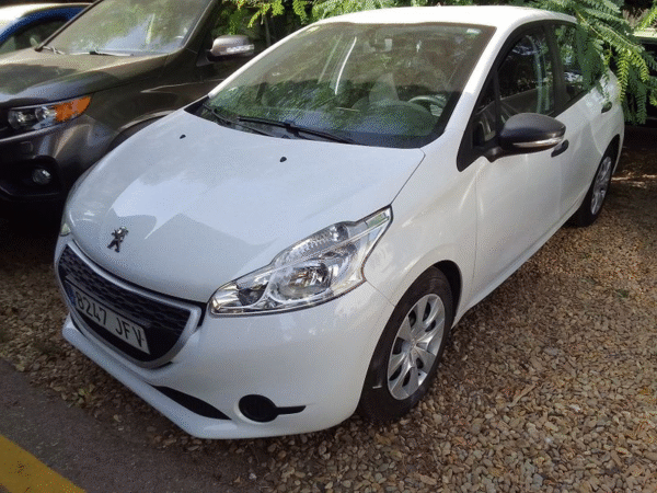 Peugeot 2008 • 2015 • 160.000 km - Image 3