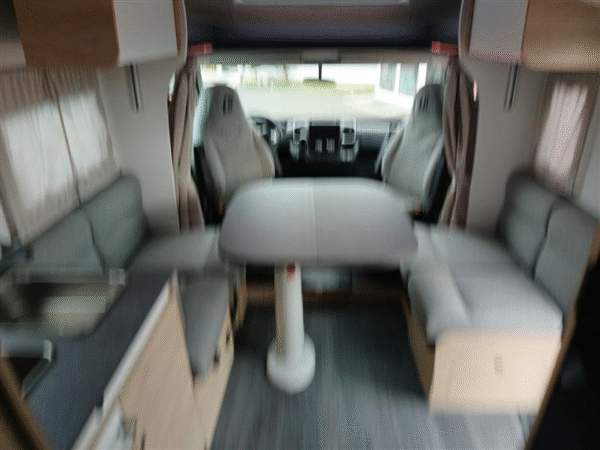 EDIÇÃO DE ANIVERSÁRIO DO CHALLENGER 318 DUCATO 140 CV 2200 CC - Image 7