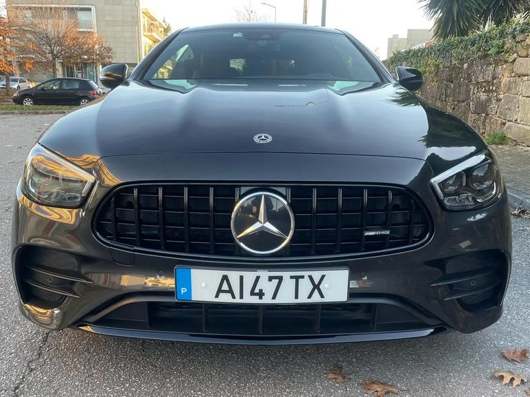 Mercedes-Benz E • 2021 • 88.000 km