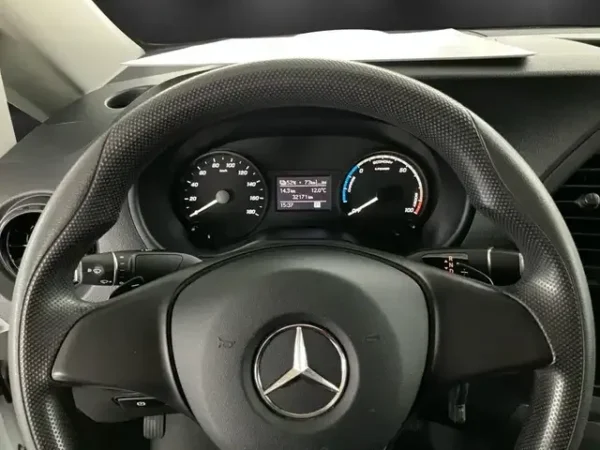 Mercedes-Benz Vito - Image 4