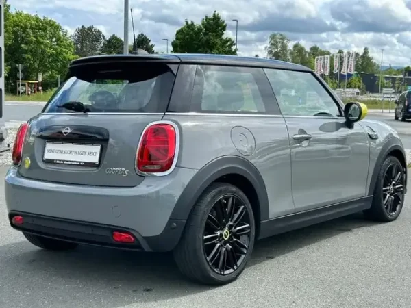 MINI Cooper SE - Image 6