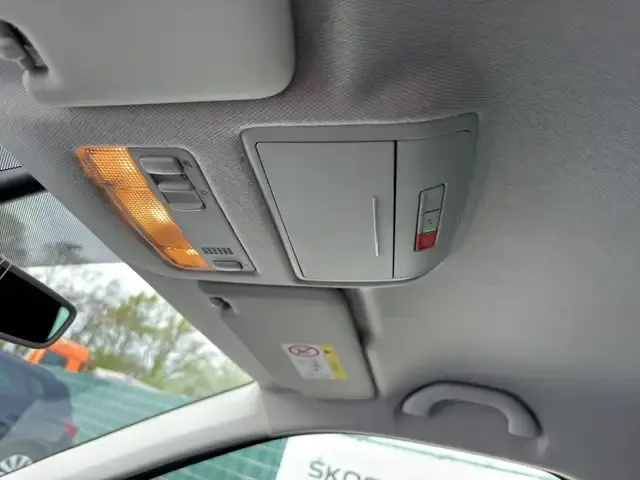 Skoda Fabia 1.0 TSI Combi Soleil LED ACC NAVI Klima Navi - Image 18