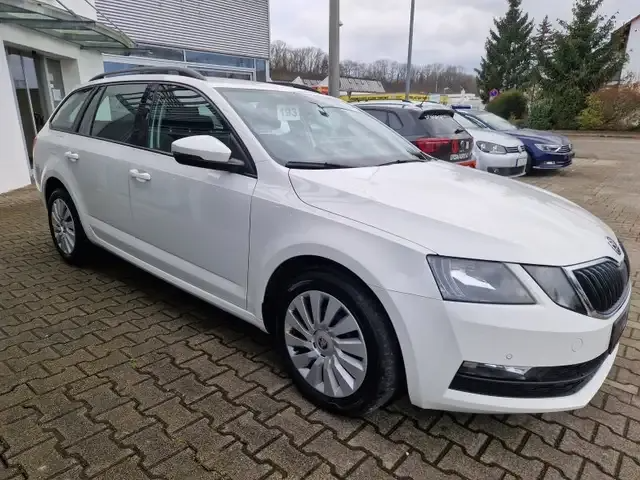 Skoda Octavia Combi 1.0 TSI Ambition Parktronic SmartLink Mod. - Image 3