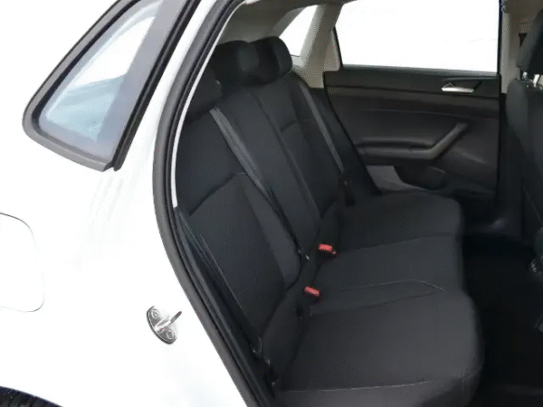 Volkswagen Polo - Image 6