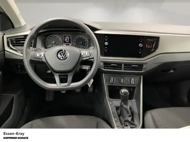 Volkswagen Polo - Image 4