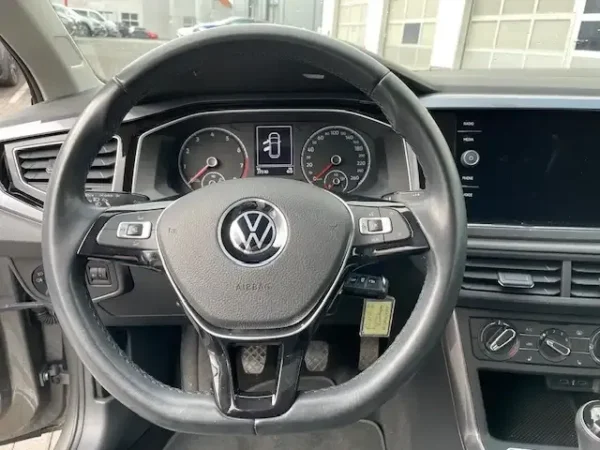 Volkswagen Polo 1.0TSi Highline Navi Sitzheiz. Alu Parkpilot - Image 3
